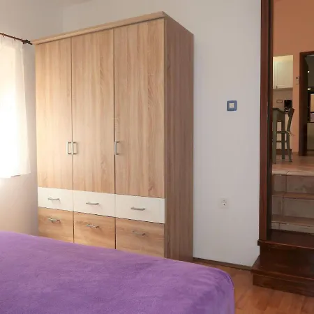 Holiday home Milva - Lbn375 By Interhome Krnica